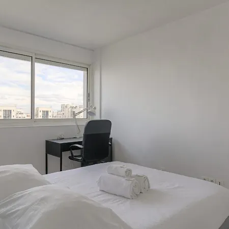 Lumineux Et Calme Avec Parking Gratuit Apartment *